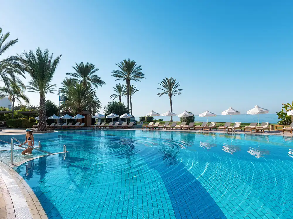 ATHENA BEACH HOTEL